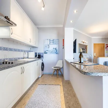 Apartman Clube Mar Flat T1 *